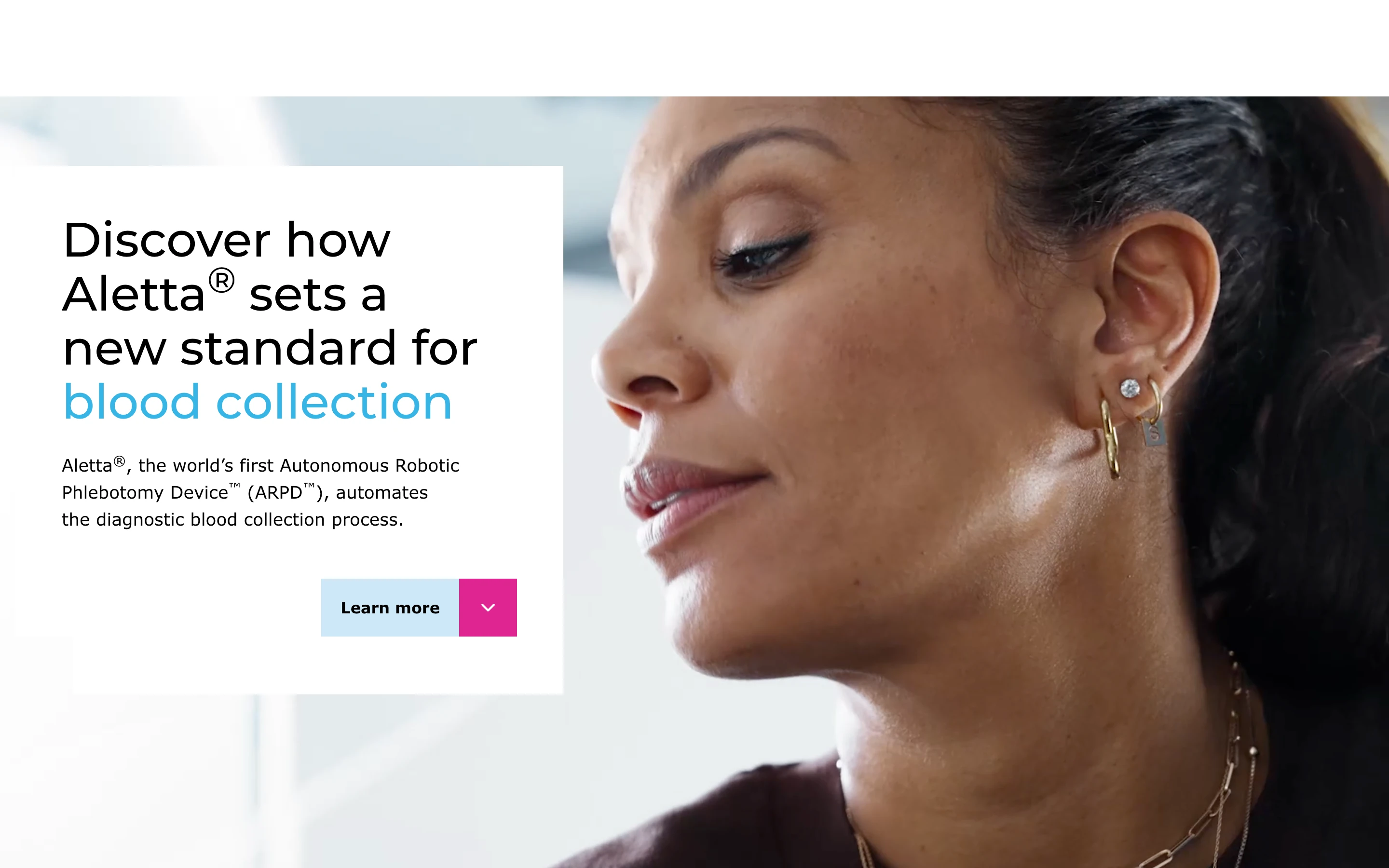 Aletta 公式サイトのヒーローセクション。「Discover how Aletta sets a new standard for blood collection」と、世界初の自律型ロボット採血機器 (ARPD) であることを掲げる