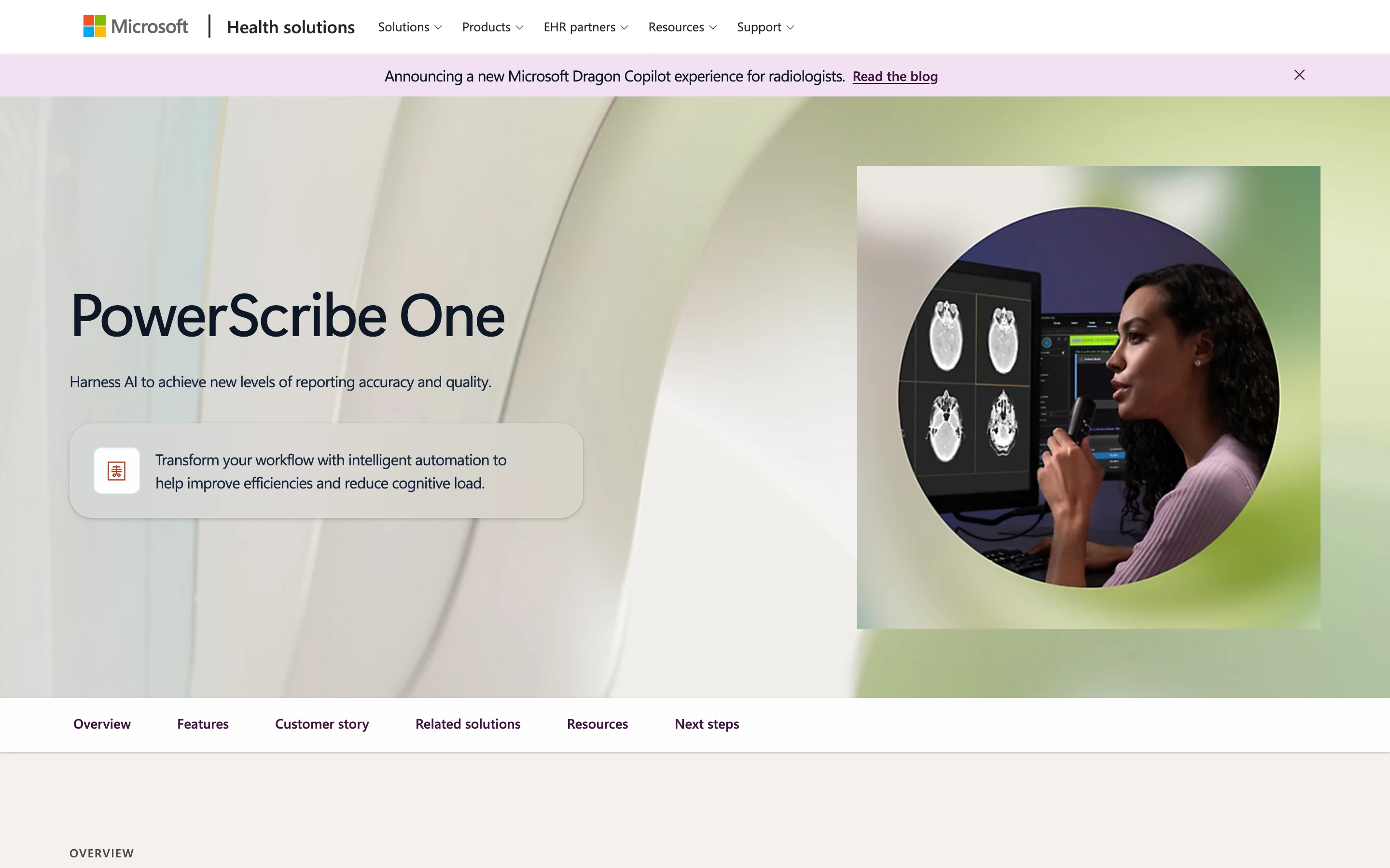 PowerScribe One 公式サイトのヒーローセクション。「PowerScribe One」「Harness AI to achieve new levels of reporting accuracy and quality」の見出しと、読影画面に向かう放射線科医の写真